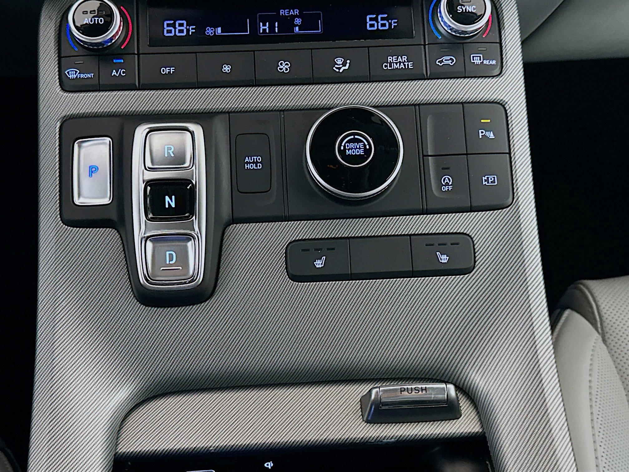 Used 2025 Hyundai Palisade SEL image 25