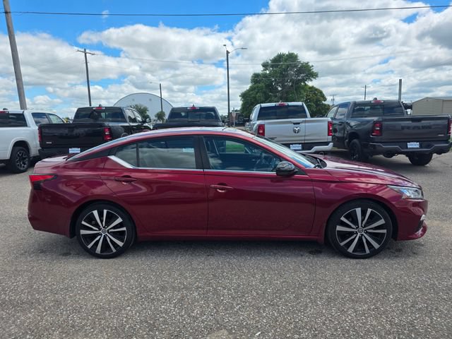 Used 2020 Nissan Altima 2.0 SR FWD image 8
