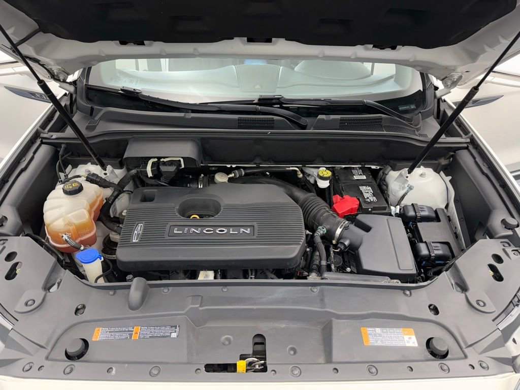 Used 2019 Lincoln Nautilus Reserve image 8