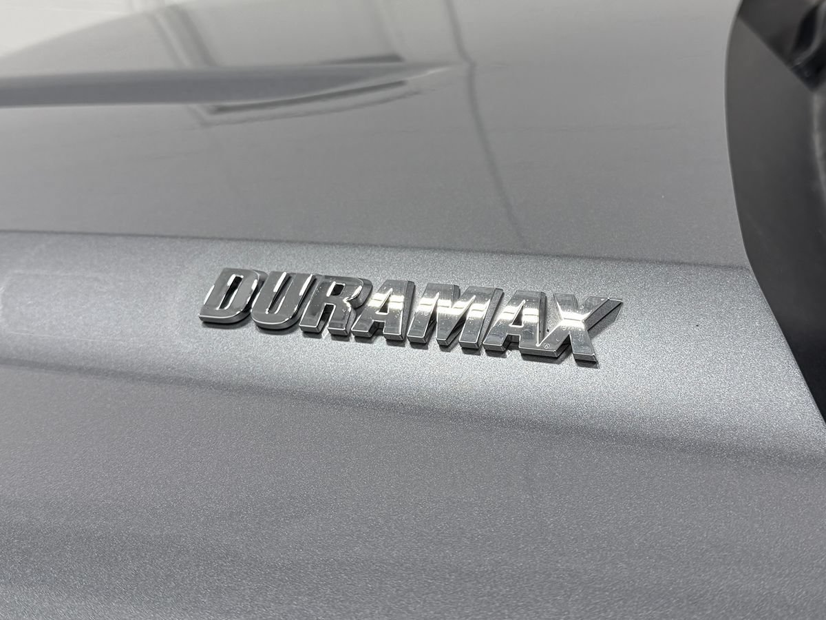 Used 2021 Chevrolet Silverado 1500 RST AWD/4WD image 9