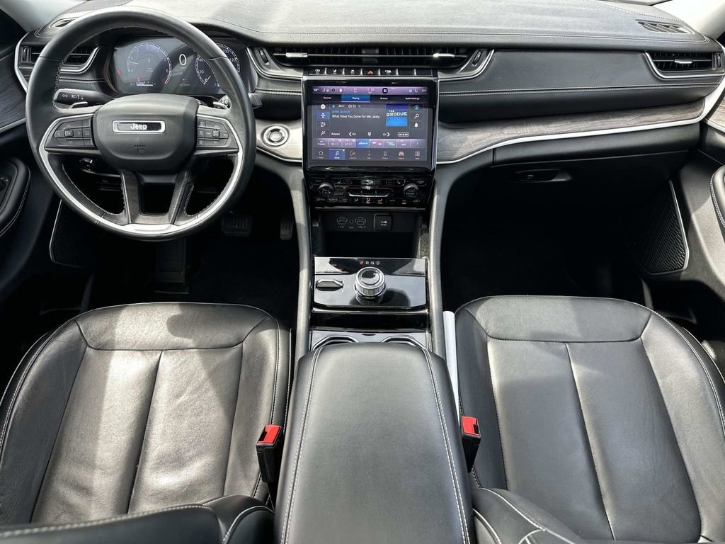 Used 2021 Jeep Grand Cherokee L Limited AWD/4WD image 15
