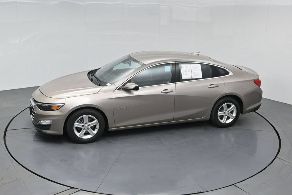 Used 2023 Chevrolet Malibu LT FWD image 48