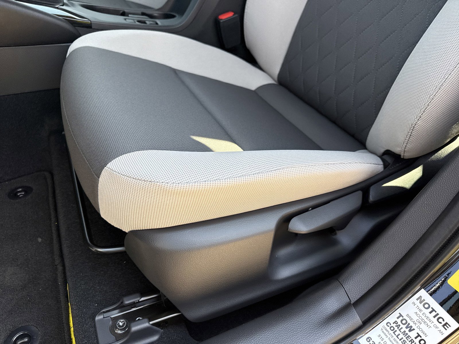 New 2025 Toyota Corolla LE image 11