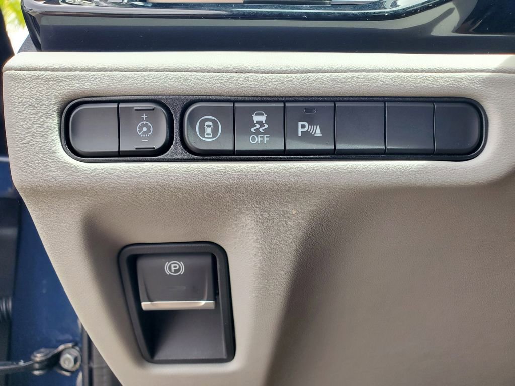 Certified 2025 Acura MDX w/ Technology Package image 23