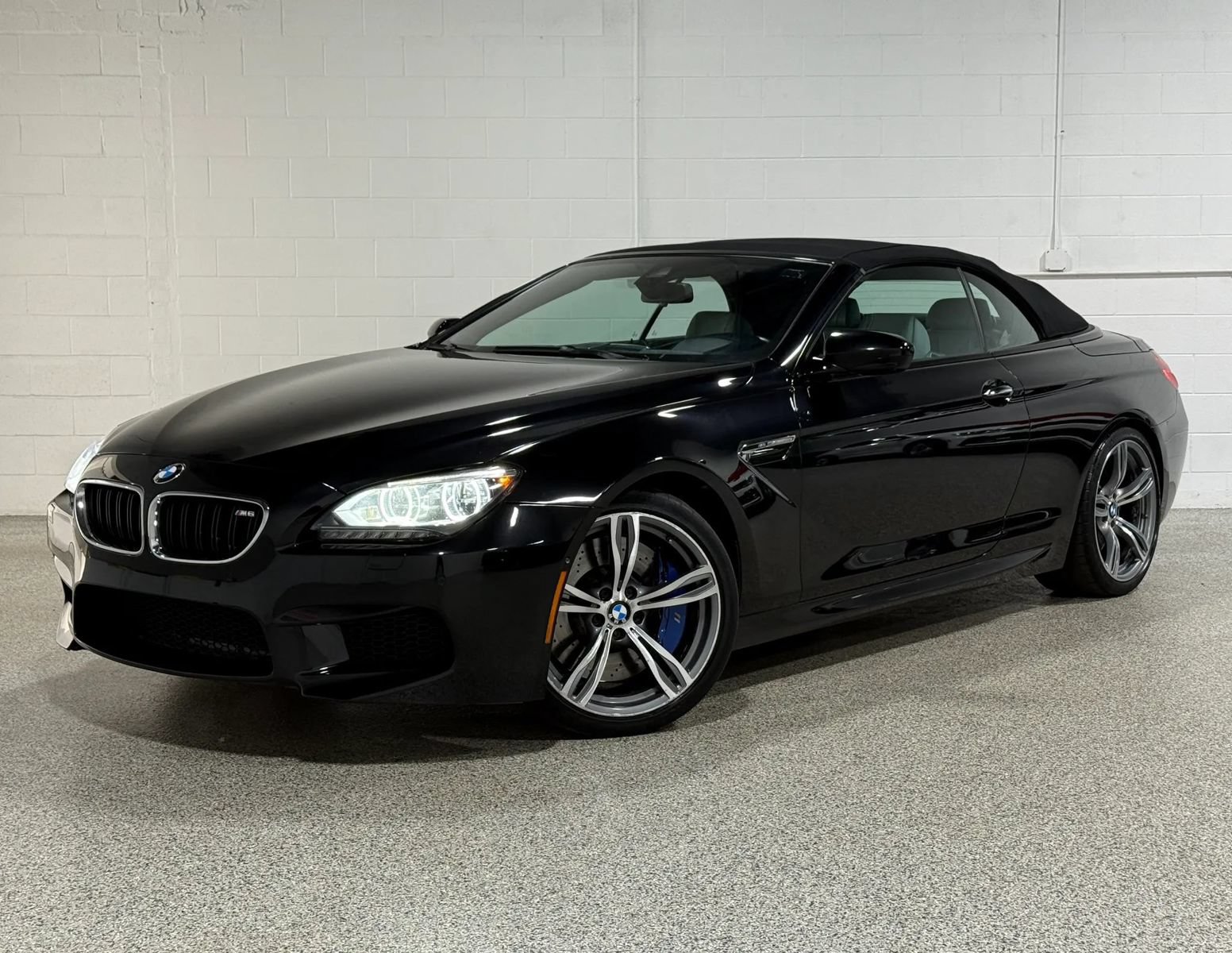 Used 2014 BMW M6 Convertible RWD image 3