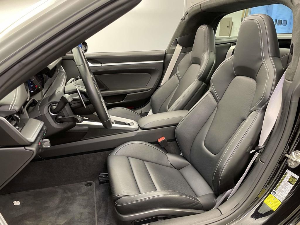 Certified 2022 Porsche 911 Targa 4S image 5