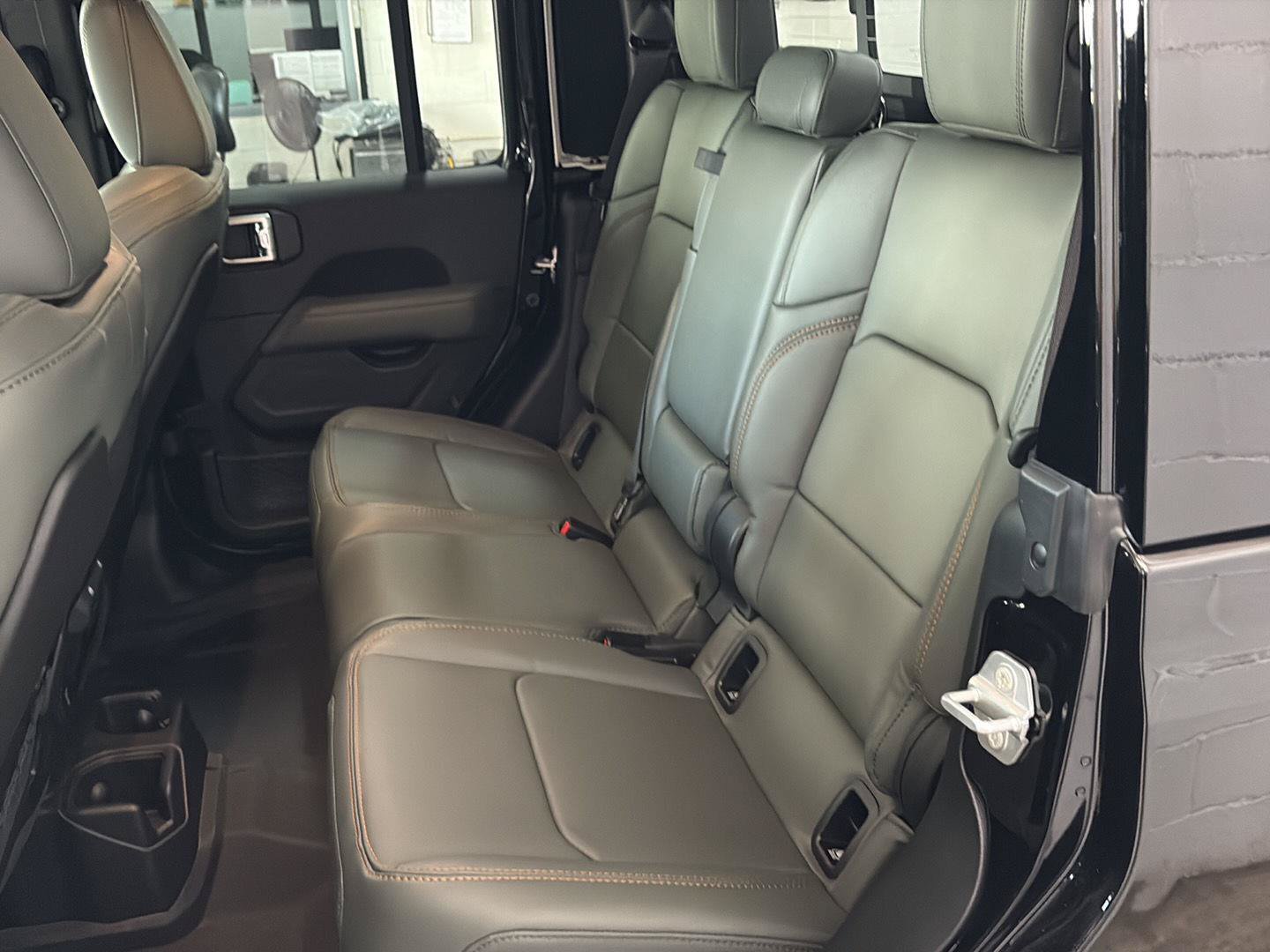 New 2026 Jeep Gladiator Mojave AWD/4WD image 30