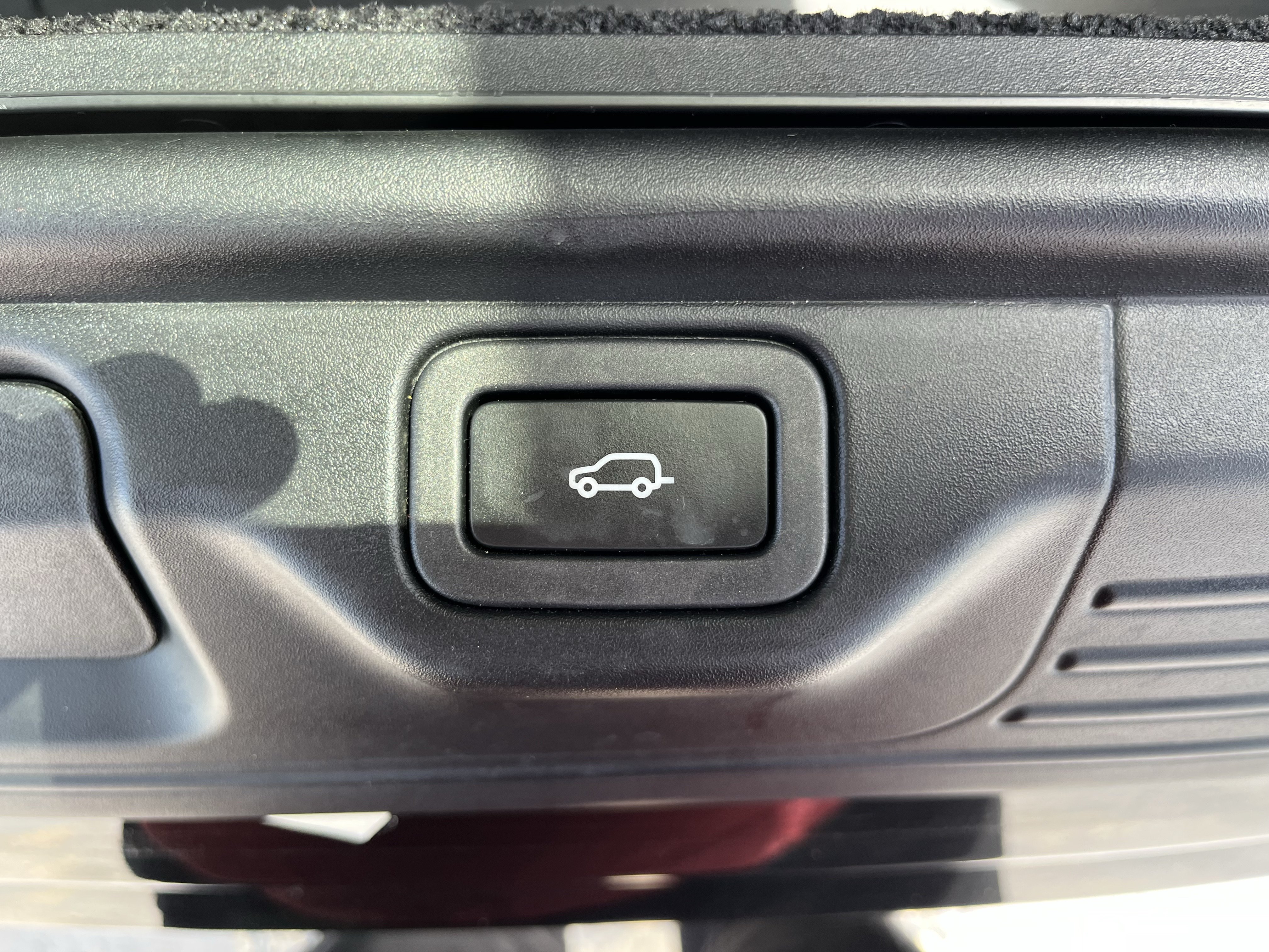 Used 2019 Land Rover Range Rover Supercharged AWD/4WD image 18