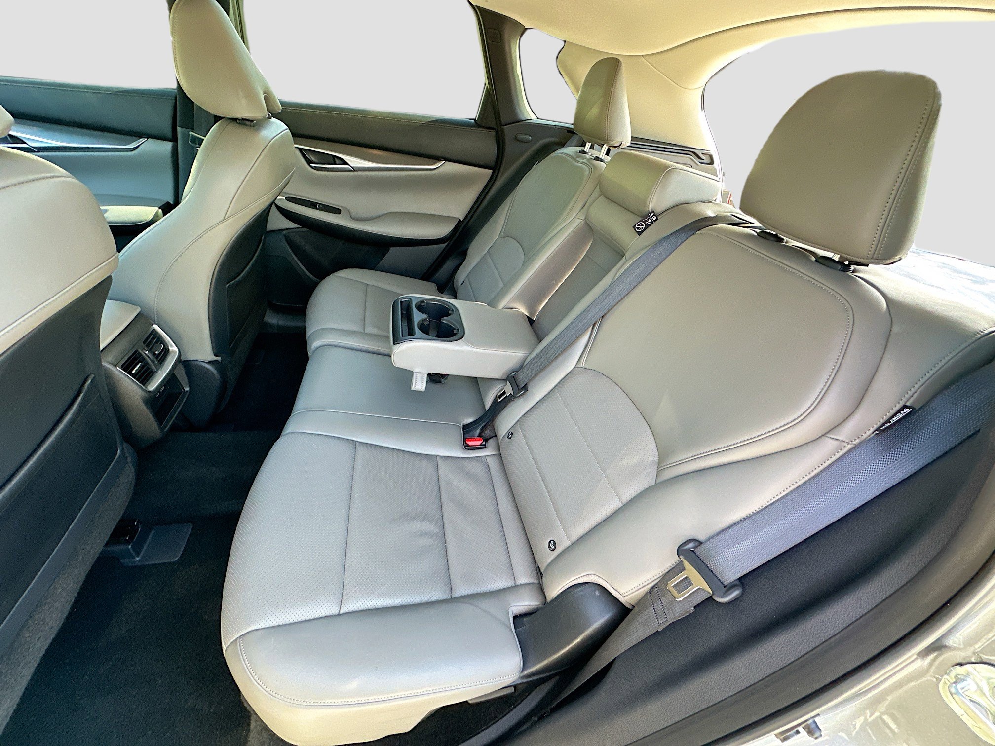 Used 2023 INFINITI QX50 Luxe image 25