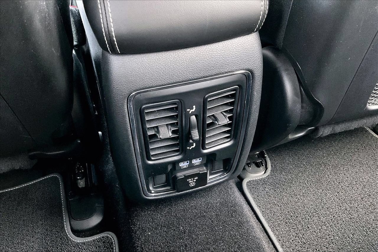 Certified 2021 Jeep Grand Cherokee Limited w/ Quick Order Package 28K 80th AWD/4WD image 17