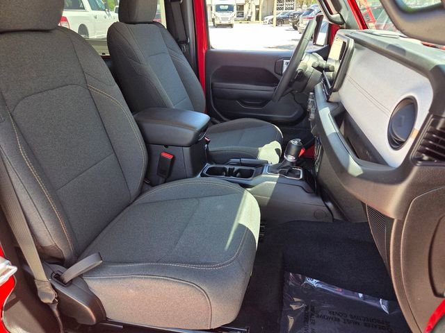 Used 2025 Jeep Wrangler Sport AWD/4WD image 26