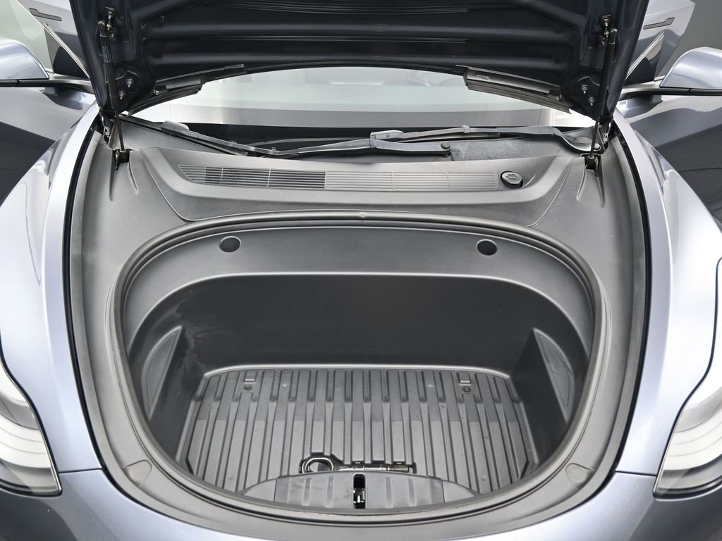 Used 2022 Tesla Model 3 Standard Range RWD image 39