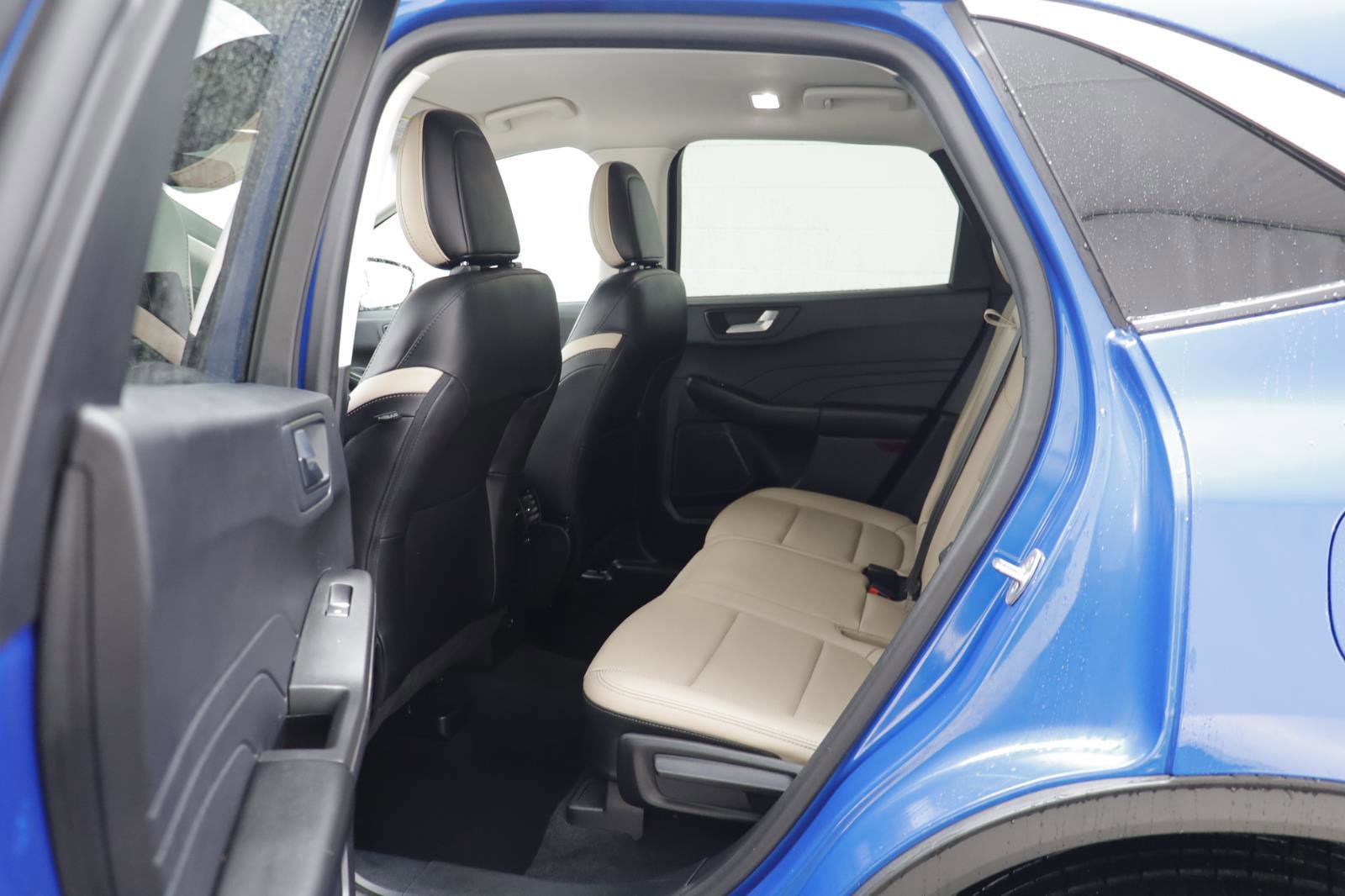 Used 2021 Ford Escape SEL image 14