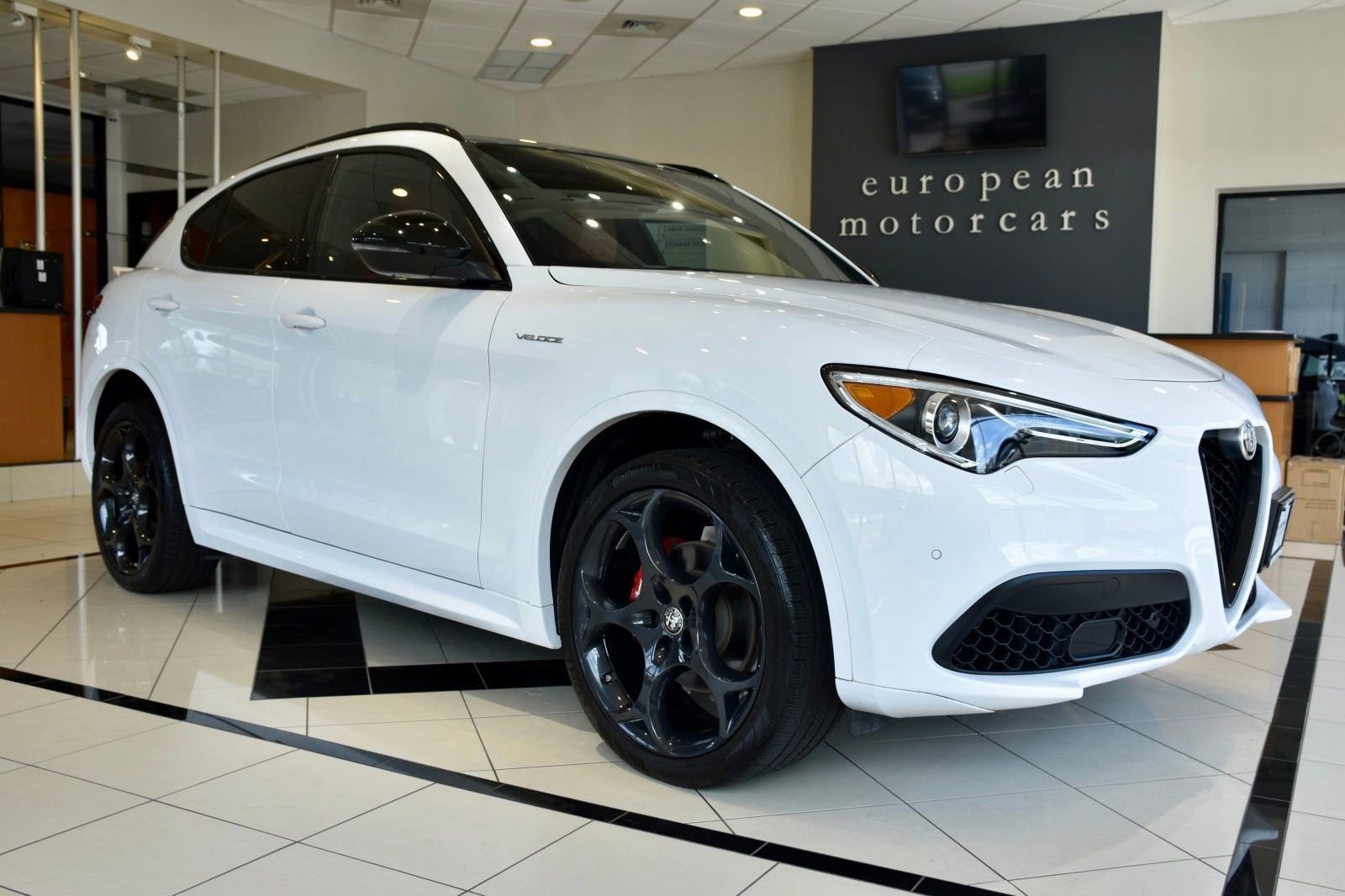 Used 2022 Alfa Romeo Stelvio Veloce