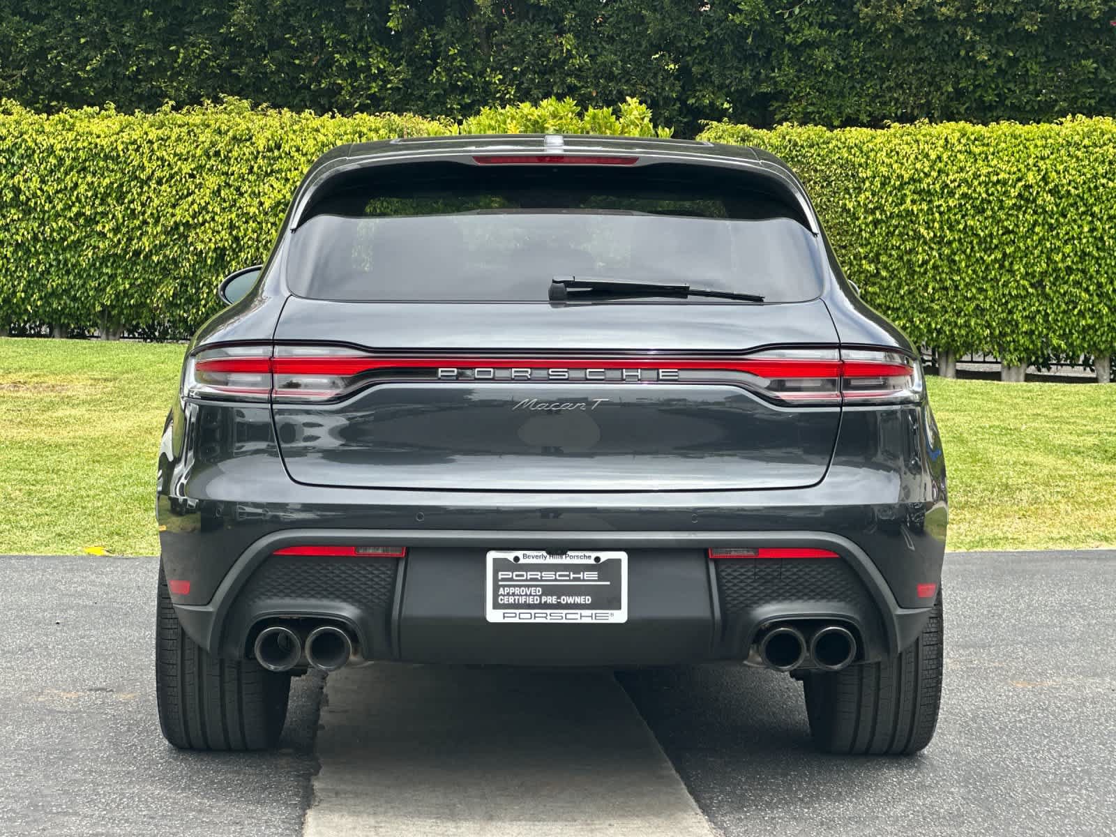Certified 2026 Porsche Macan AWD/4WD image 7