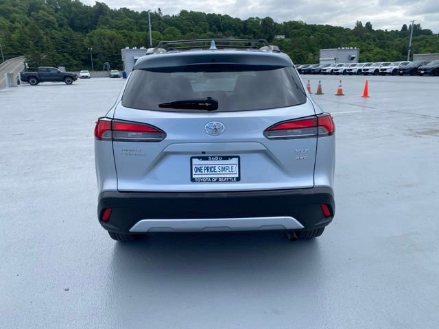 Certified 2023 Toyota Corolla Cross XLE w/ Convenience Package AWD/4WD image 11