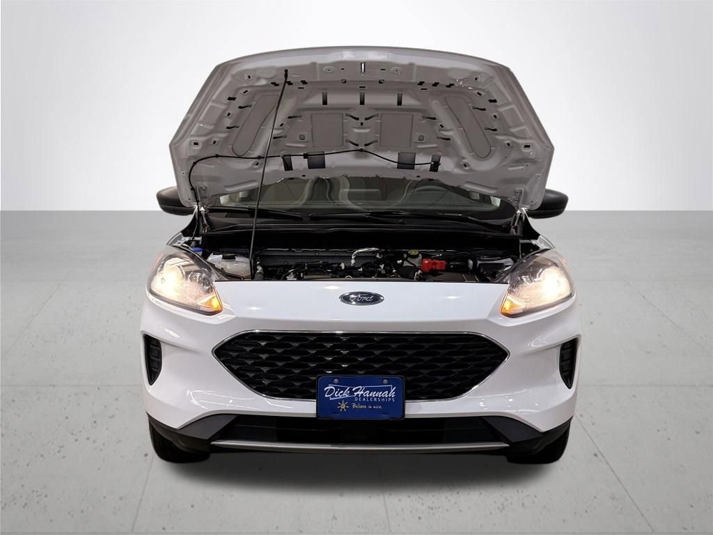 Used 2022 Ford Escape SE image 5