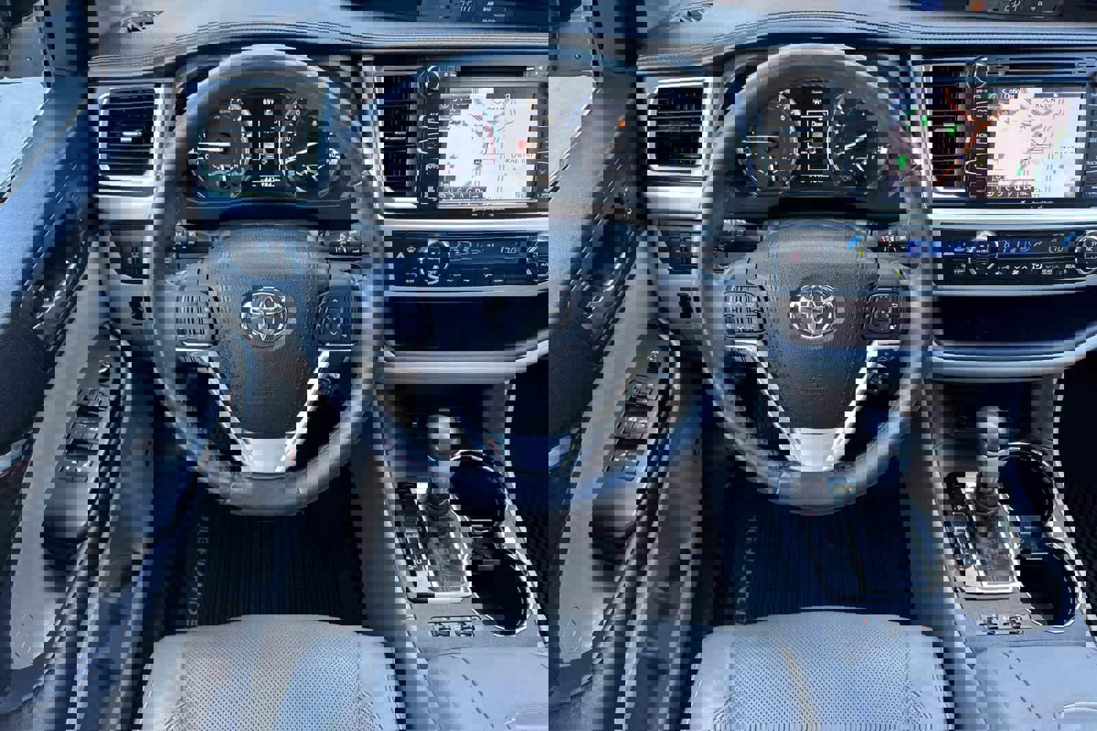 Used 2016 Toyota Highlander Limited image 14