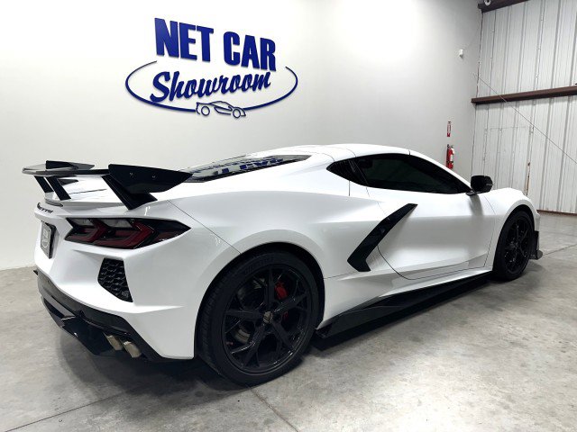 Used 2022 Chevrolet Corvette Stingray Premium Cpe w/ Z51 Performance Package RWD image 8