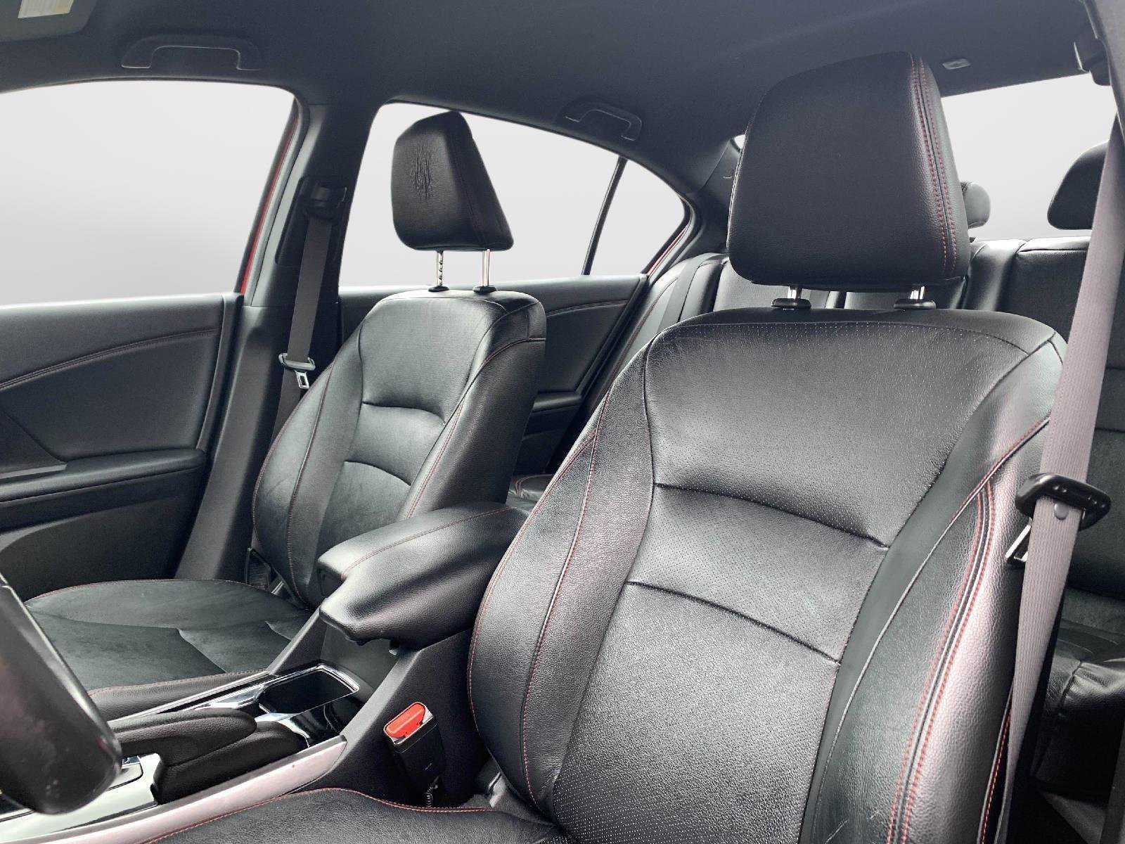 Used 2017 Honda Accord Sport Special Edition image 31