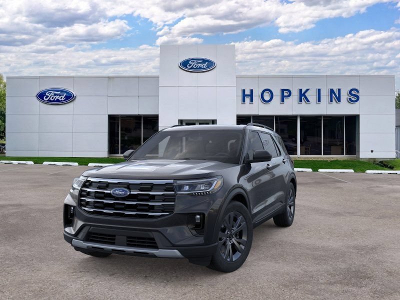 New 2026 Ford Explorer Active w/ Active Comfort Package AWD/4WD image 2