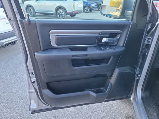 Used 2024 RAM 1500 Classic Warlock image 9