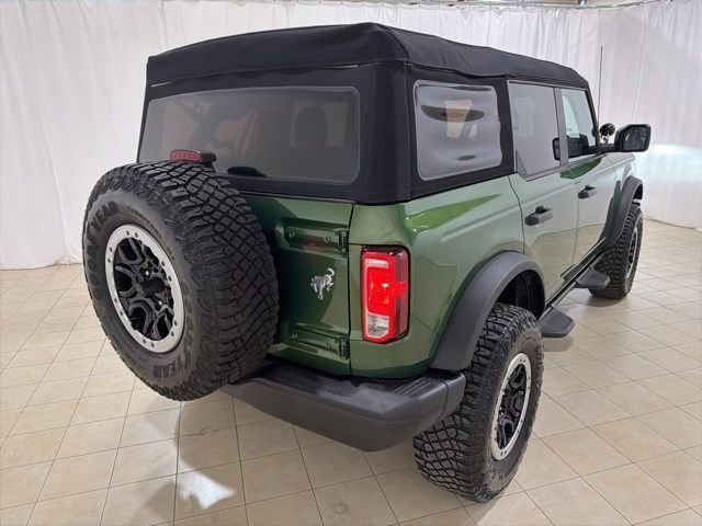 Used 2023 Ford Bronco Black Diamond AWD/4WD image 5