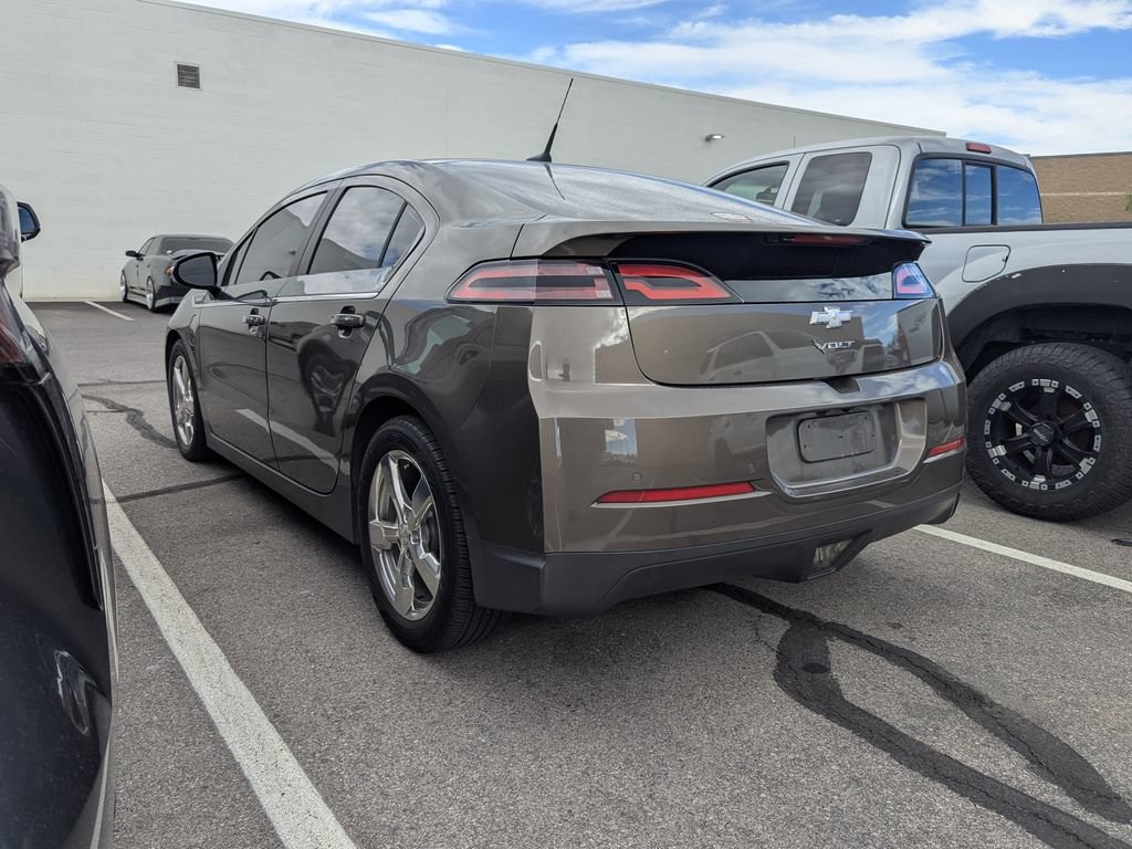 Used 2014 Chevrolet Volt Premium w/ Premium Trim Package FWD image 6