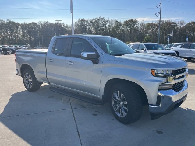 Used 2019 Chevrolet Silverado 1500 LT w/ Texas Edition image 8