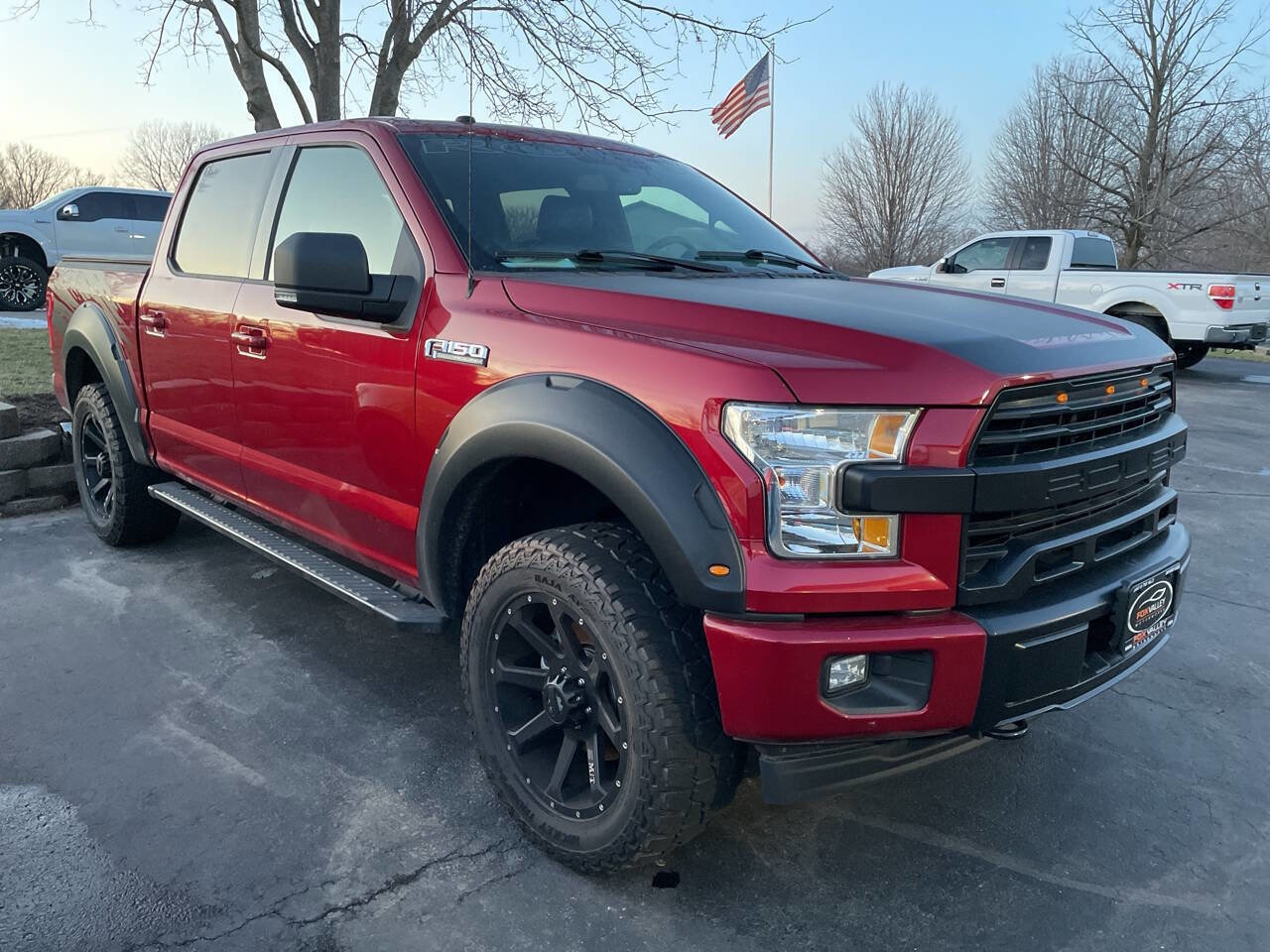 Used 2017 Ford F150 XLT w/ Equipment Group 302A Luxury image 6