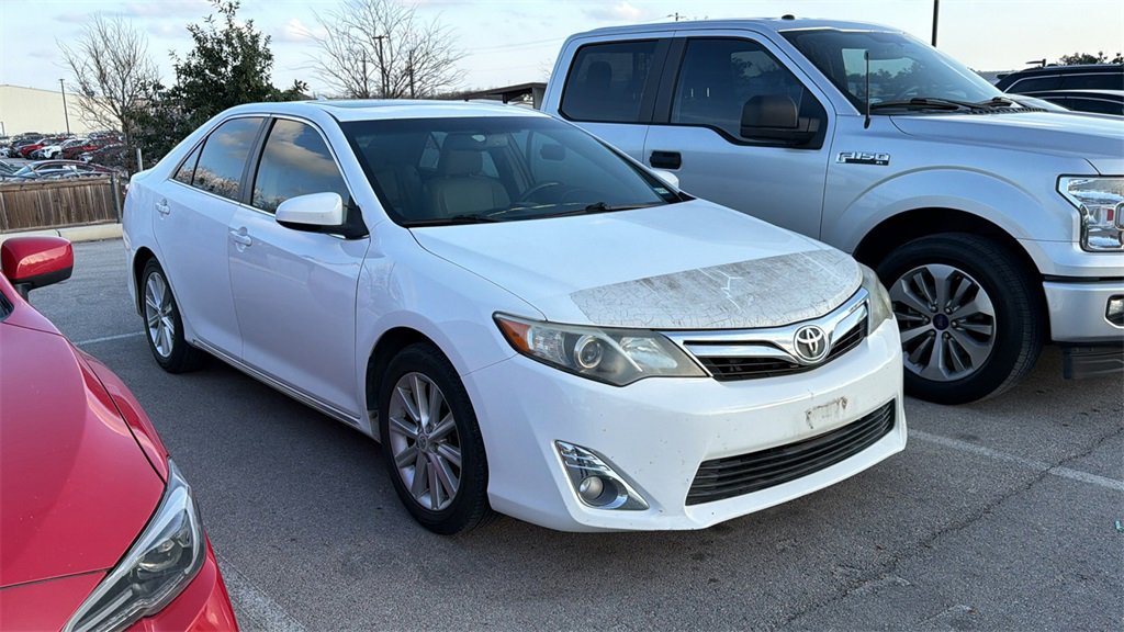 Used 2012 Toyota Camry XLE image 3
