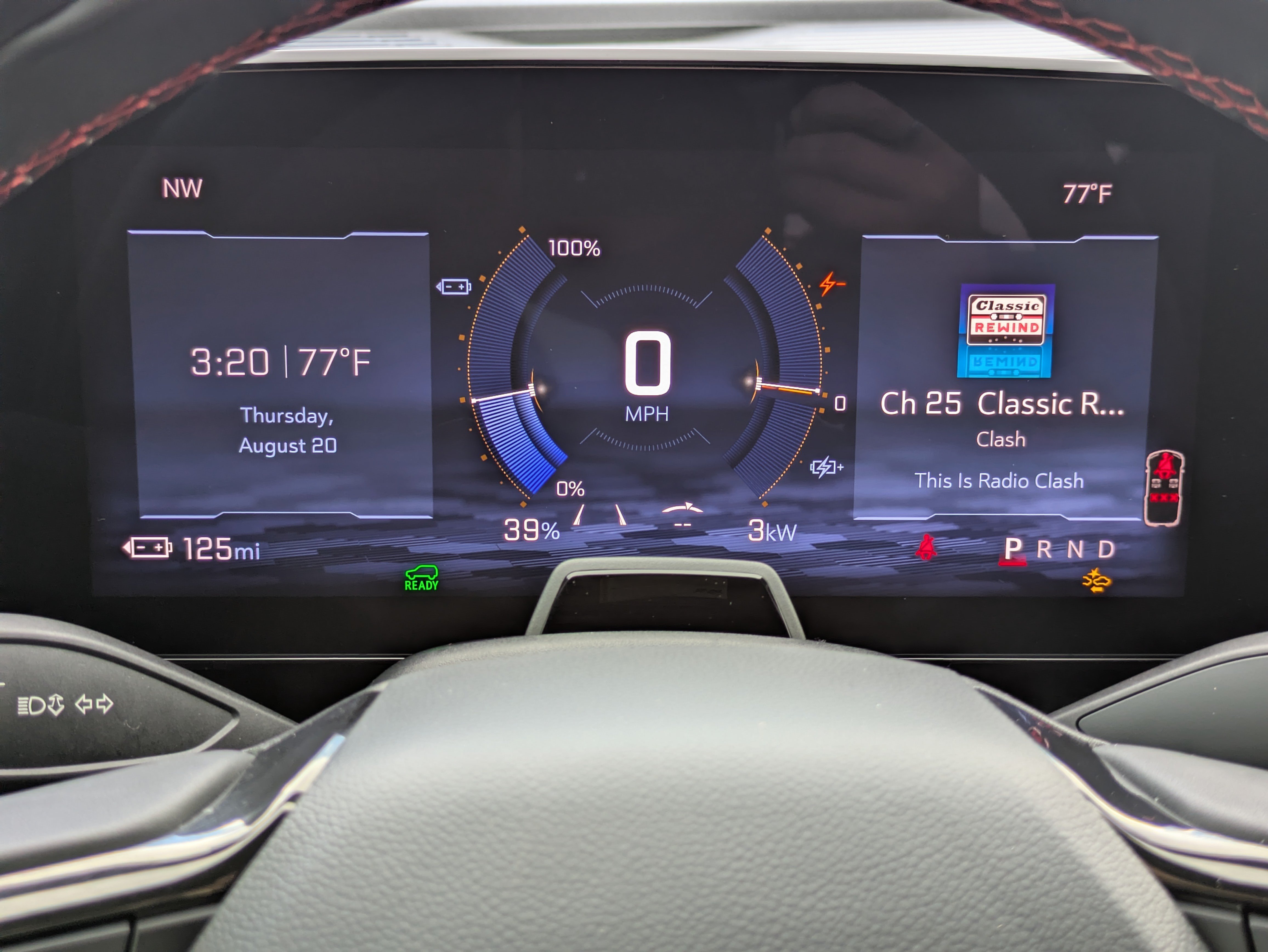 Used 2024 Chevrolet Equinox EV RS FWD image 28