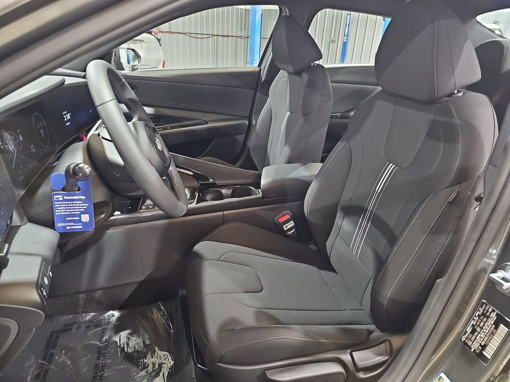 New 2026 Hyundai Elantra Sport image 14