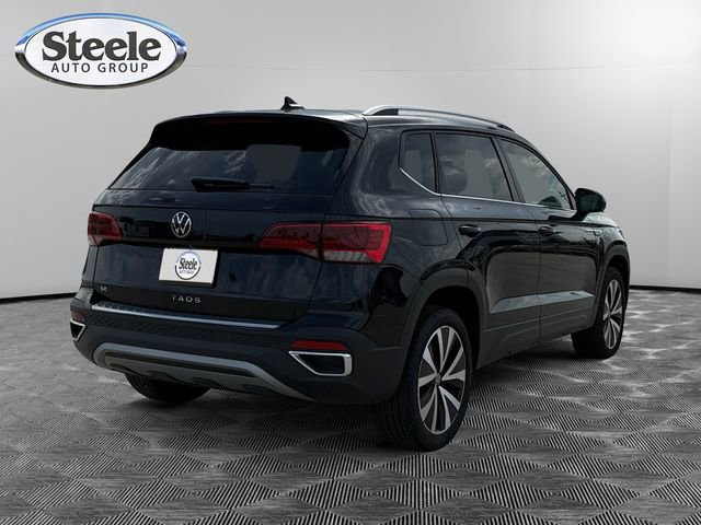 New 2024 Volkswagen Taos SE image 5