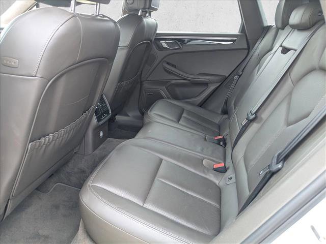 Used 2017 Porsche Macan S image 19