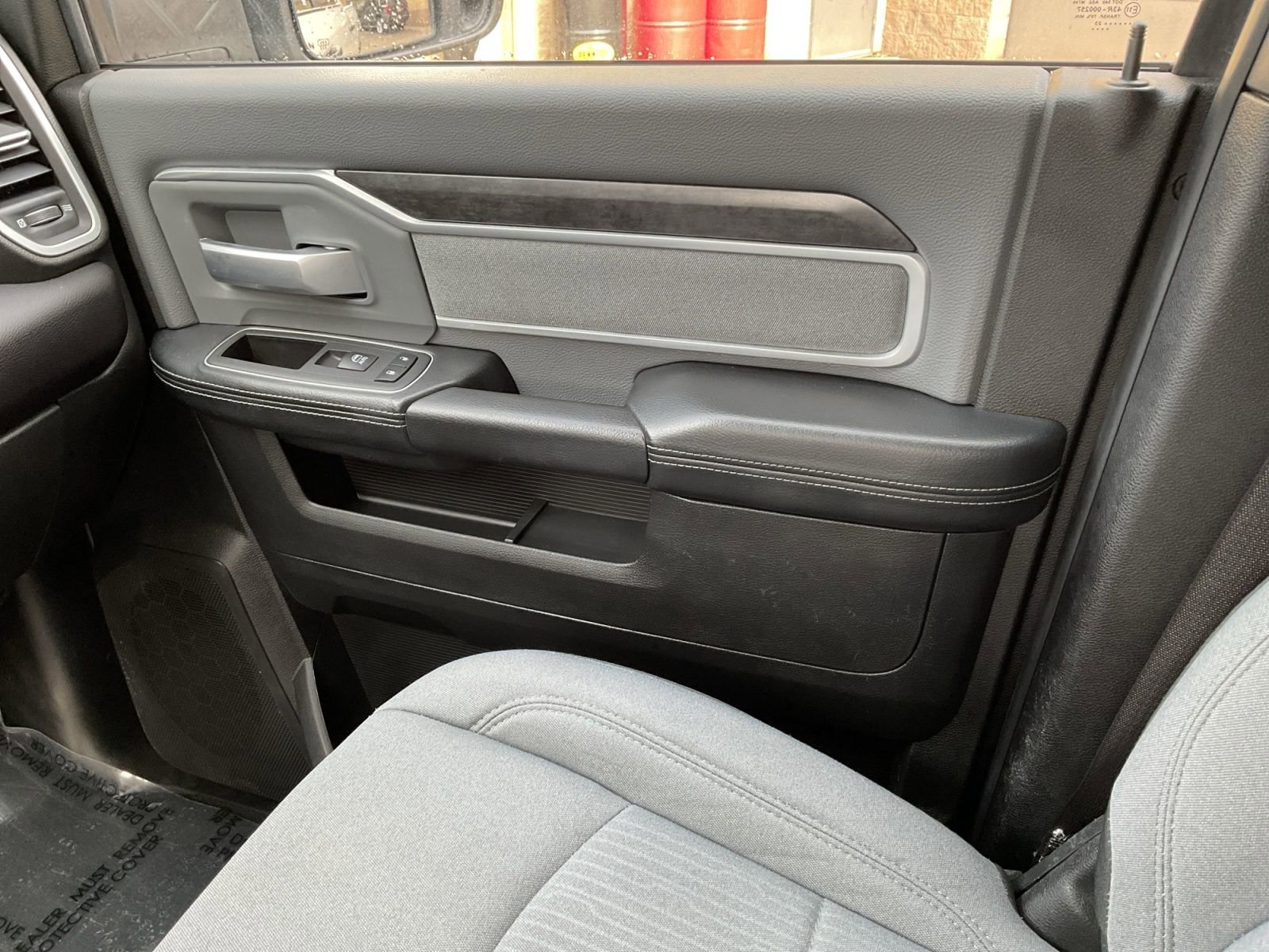 Used 2023 RAM 2500 Big Horn w/ Level 1 Equipment Group image 16