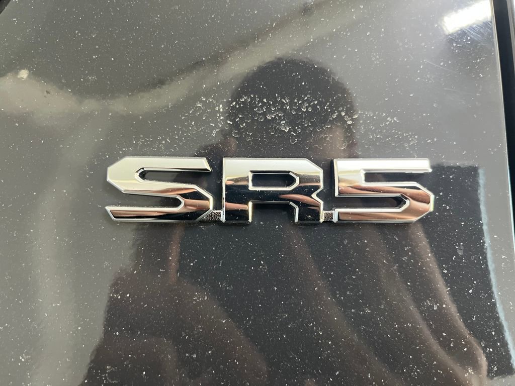 Used 2025 Toyota Tacoma SR5 image 43