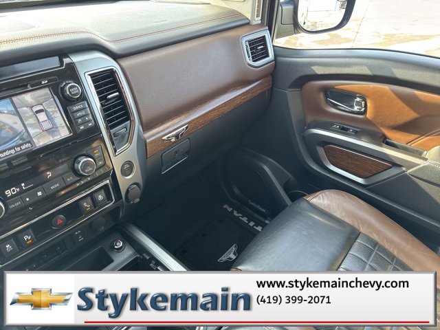 Used 2017 Nissan Titan Platinum Reserve image 52