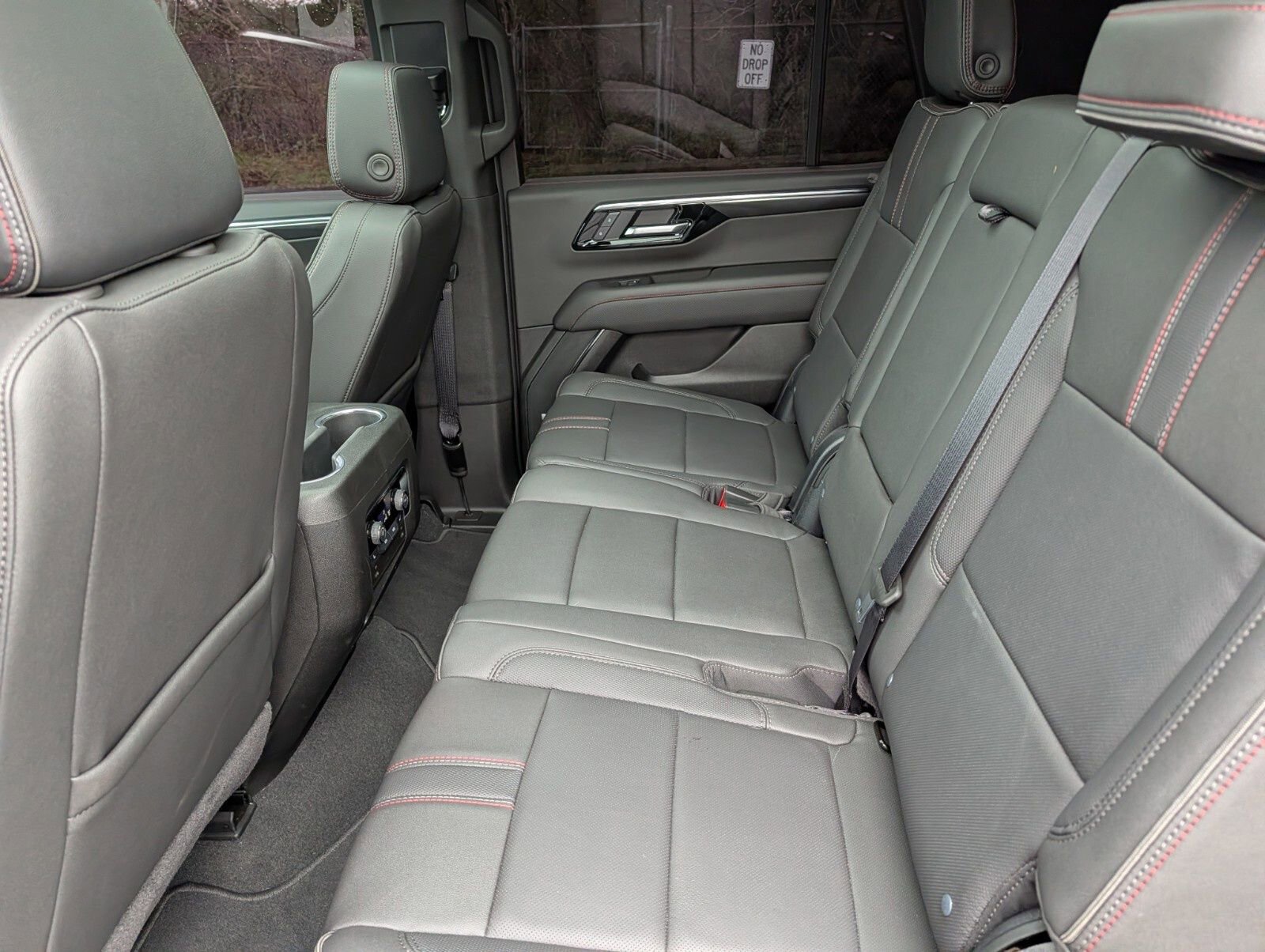 Used 2025 Chevrolet Tahoe RST w/ Comfort Package AWD/4WD image 23
