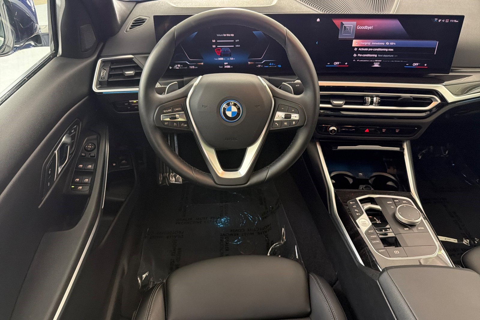 Used 2024 BMW 330e w/ Convenience Package RWD image 29