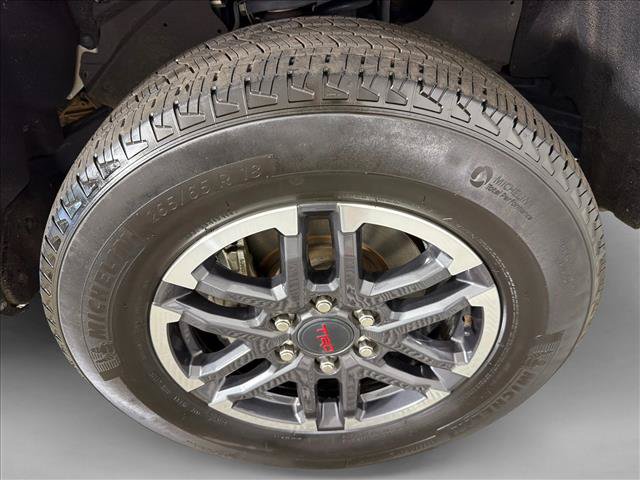 Used 2024 Toyota Tacoma TRD Sport AWD/4WD image 12