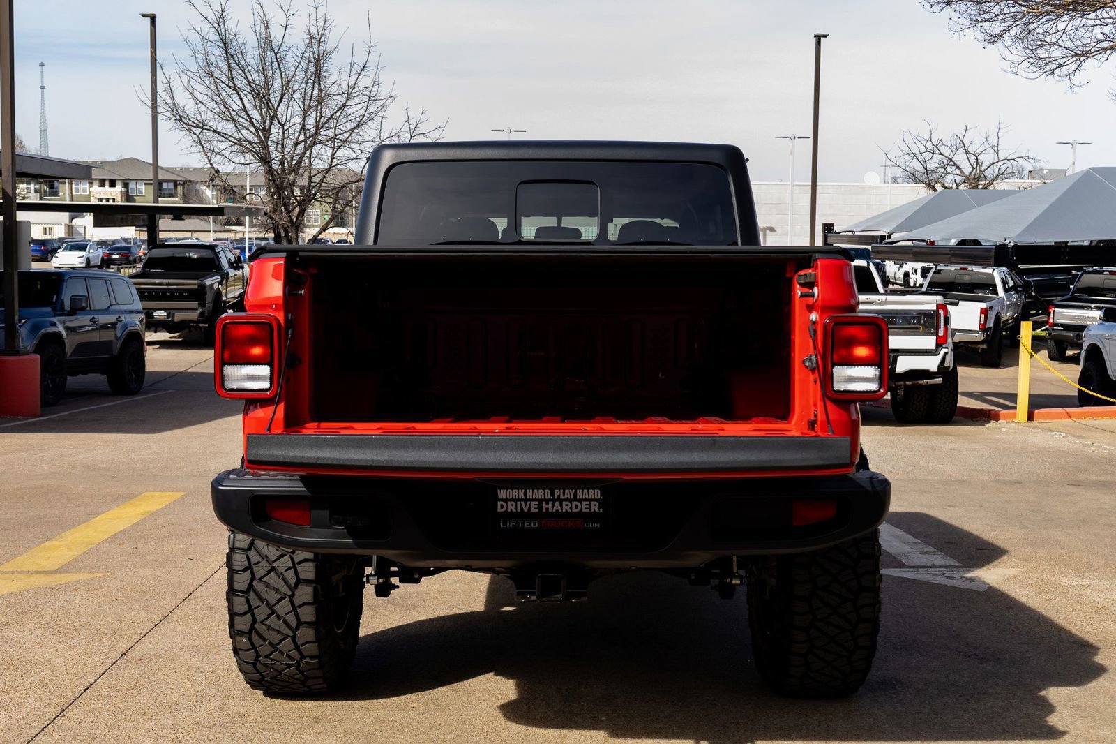 Used 2022 Jeep Gladiator Sport image 9