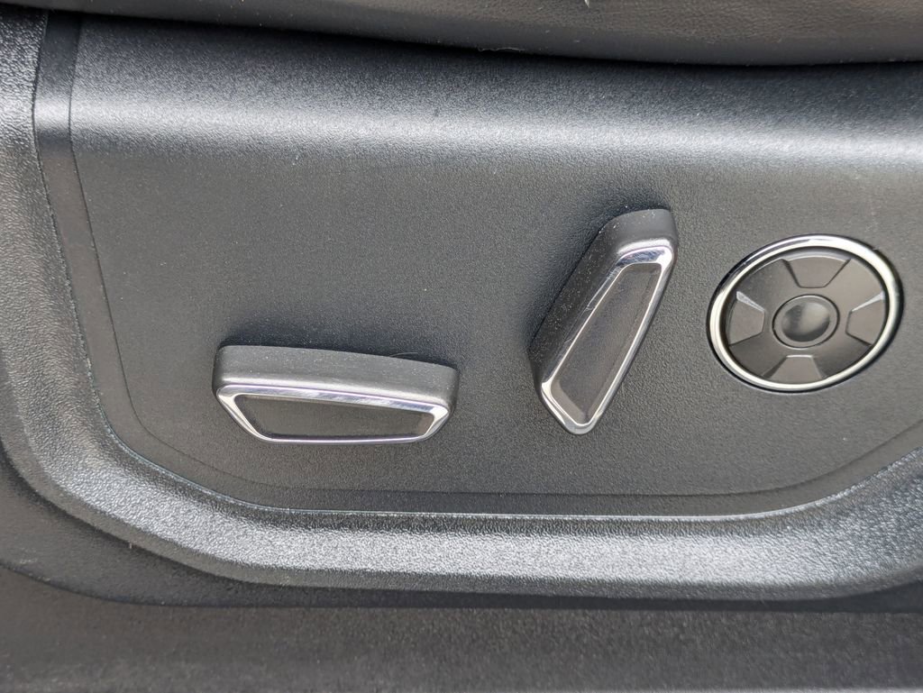 Used 2021 Ford F250 Platinum image 26