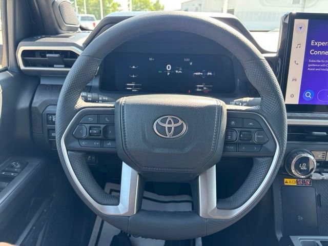 Used 2024 Toyota Tacoma Limited w/ Limited Package (LT) AWD/4WD image 11