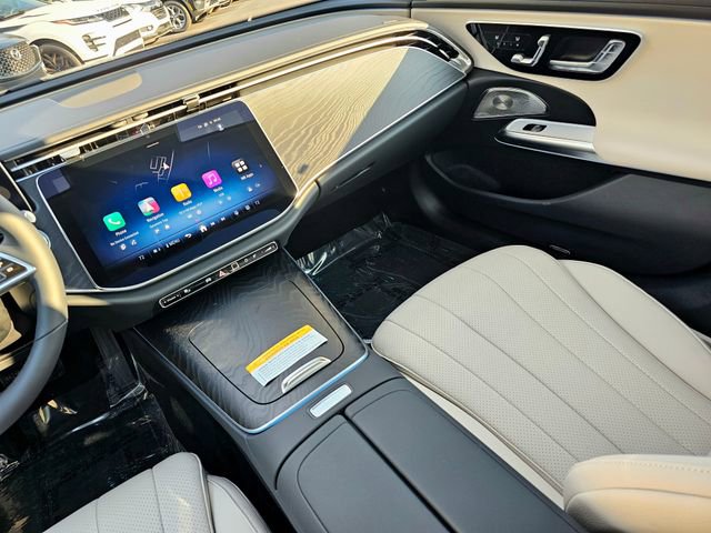 New 2026 Mercedes-Benz E 350 4MATIC Sedan image 32