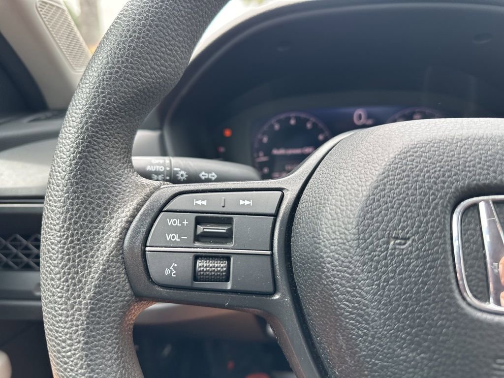 Certified 2024 Honda Accord EX image 30