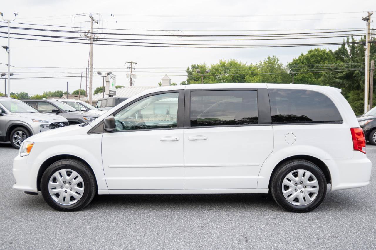 Used 2017 Dodge Grand Caravan SE w/ Power Window Group FWD image 7