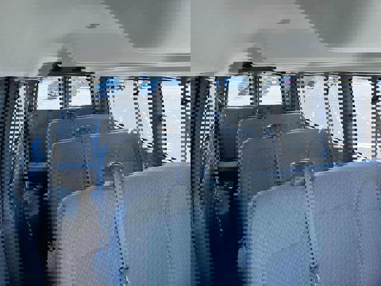 Used 2018 Chevrolet Express 3500 LT w/ LT Preferred Equipment Group image 32