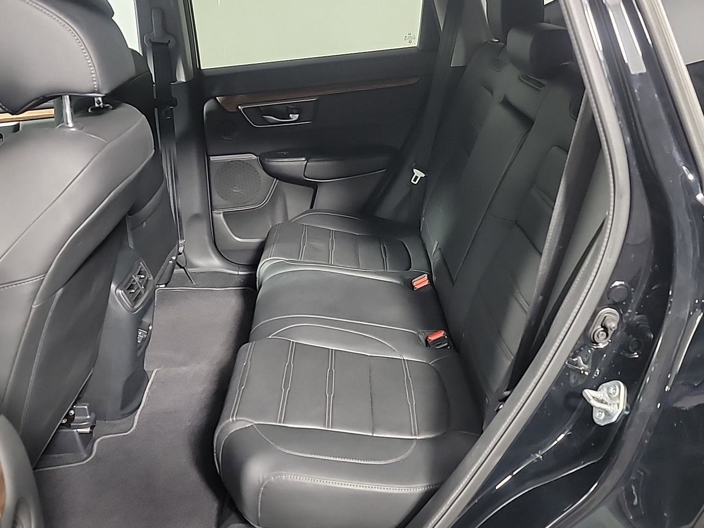 Certified 2020 Honda CR-V Touring image 17