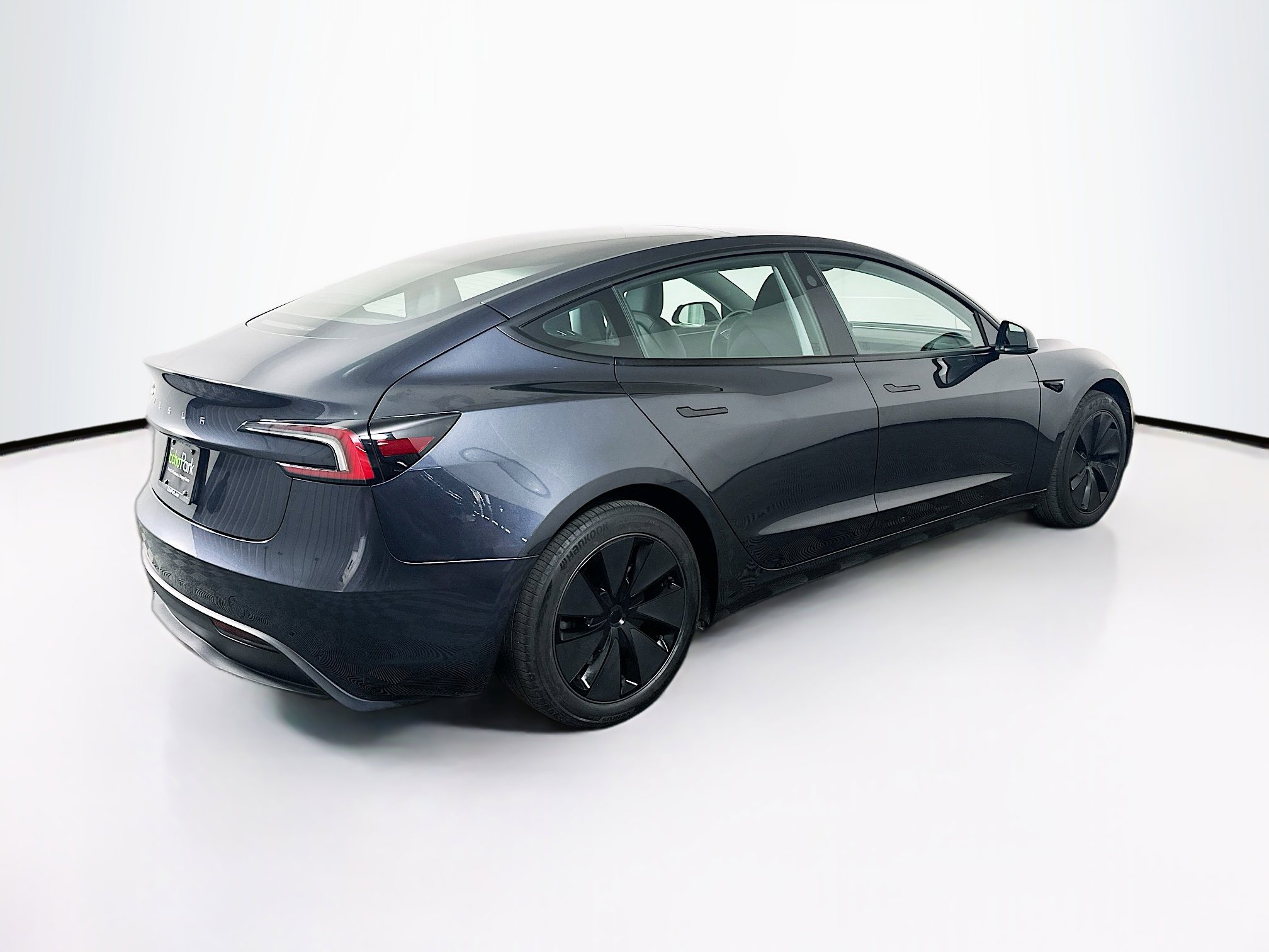 Used 2024 Tesla Model 3 Standard Range RWD image 9